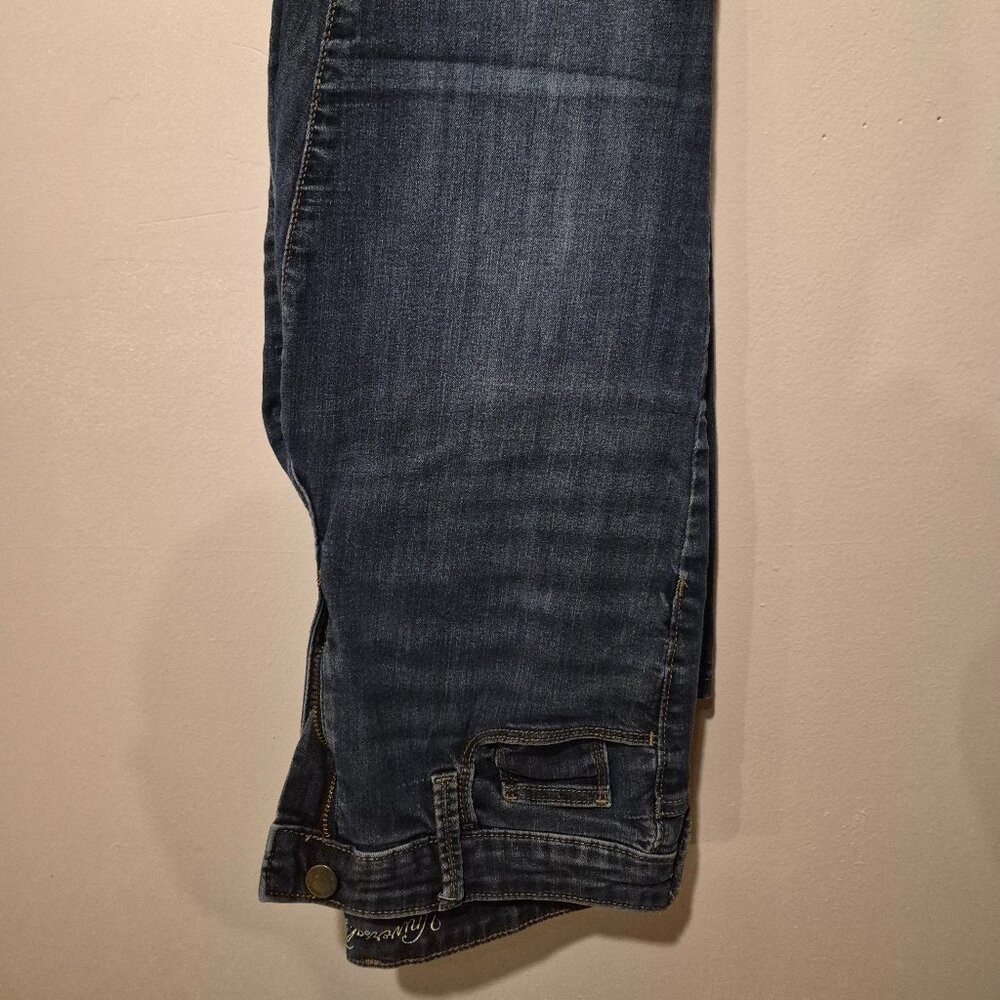 Universal Thread Women's Dark Blue Denim Skinny Jeans size 8